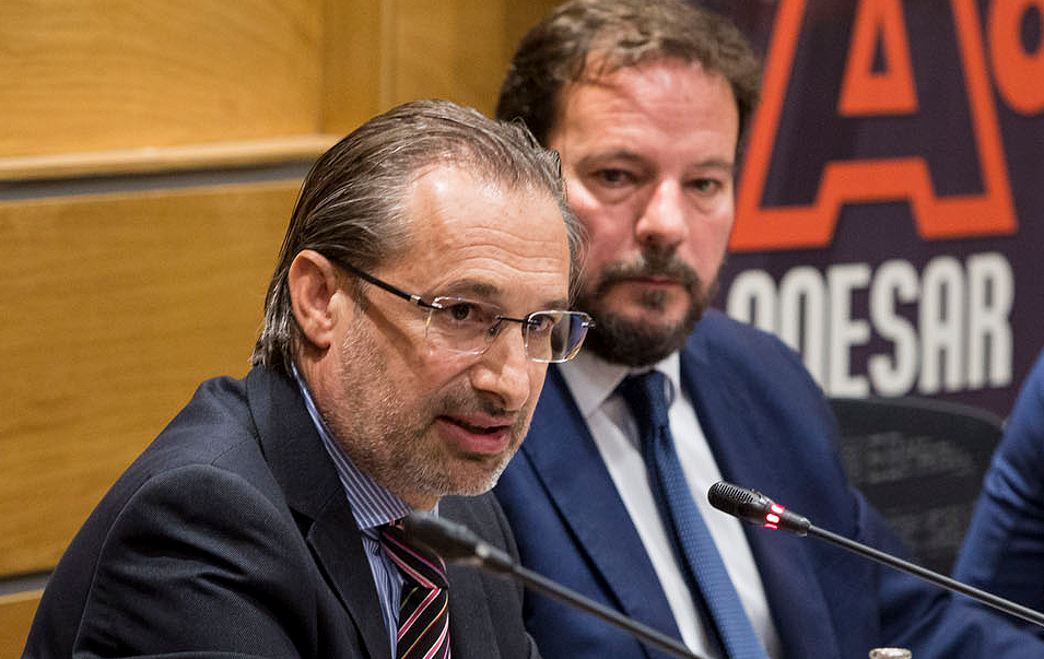 José Vall y Juan Lacarra José Vall y Juan Lacarra