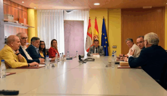 Reunión con los subsectores del juego privad
